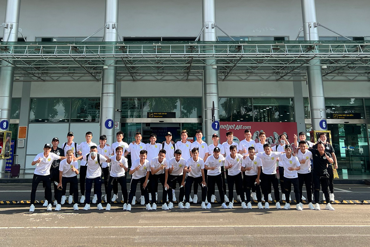 Hòa Bình FC kết thúc chuyến tập huấn 1 tháng tại HAGL